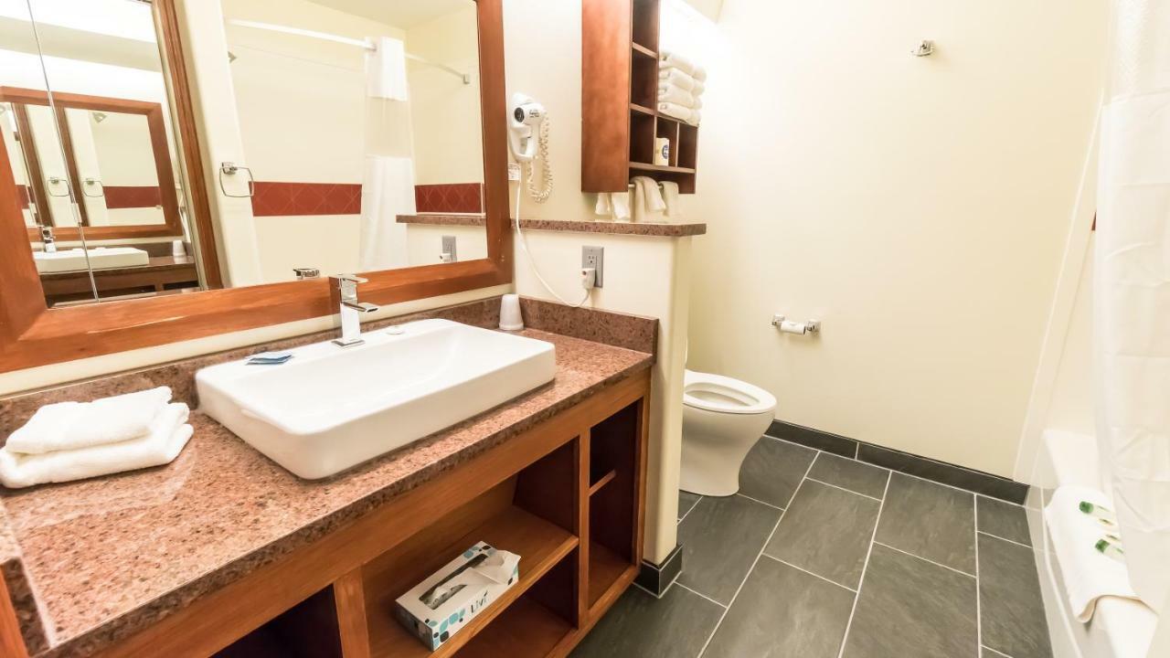 Shepherd Mountain Inn & Suites Pilot Knob Extérieur photo